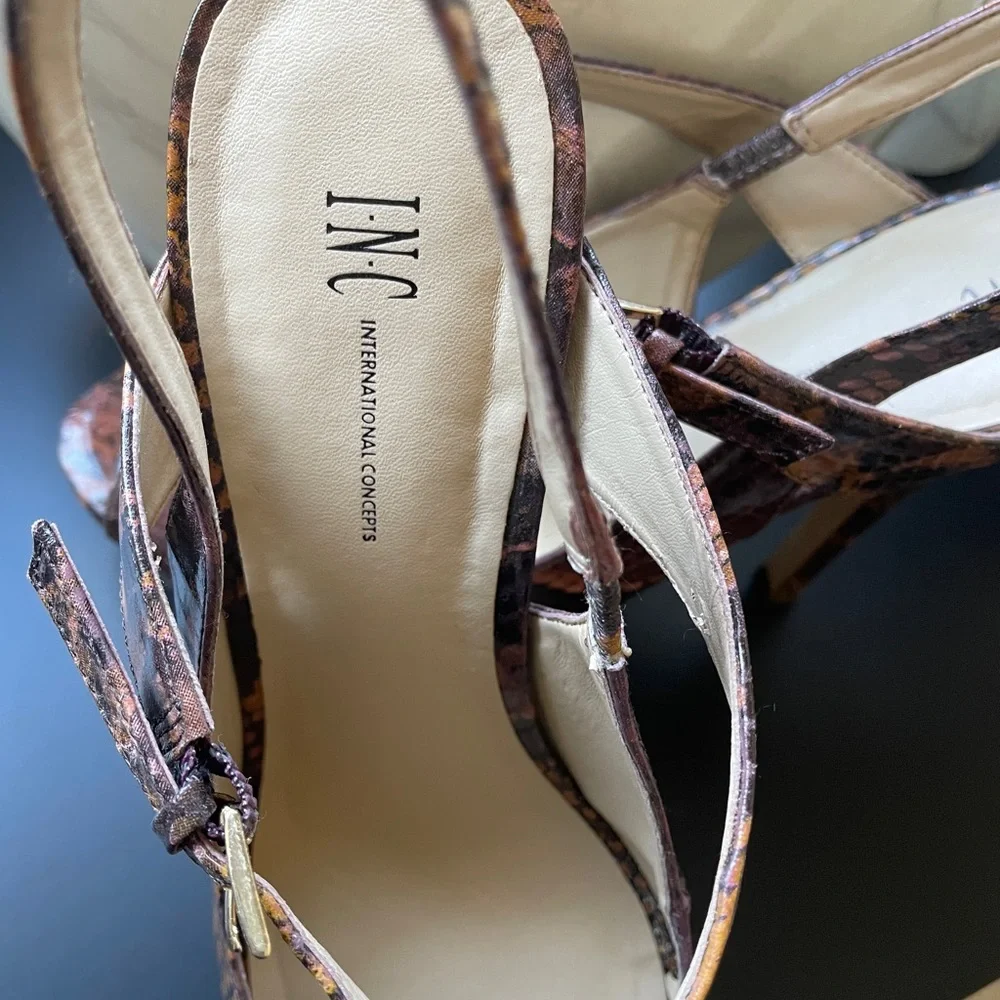 INC PRINT PUMPS - Picture 2 of 3